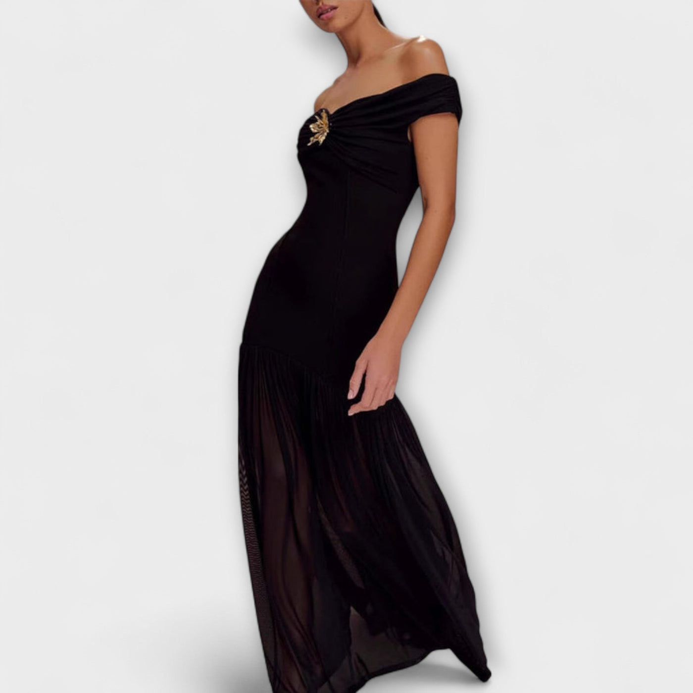 Maelie - Chic Strapless Bodycon Maxi Dress with Floral Embellishments