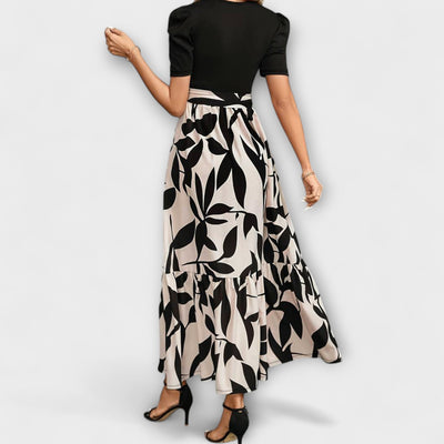 Luna - Summer Dress with Floral Pattern and Round Neckline